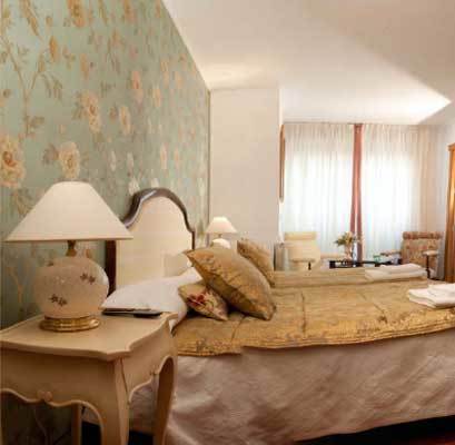 Ch Hostal Victoria Cuenca  Exterior photo